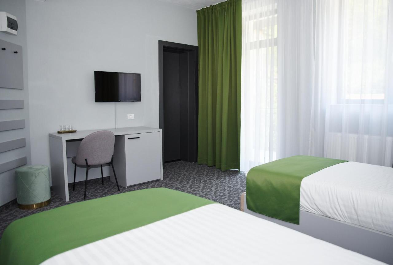 Astra Hotel Călimăneşti المظهر الخارجي الصورة